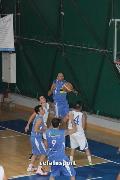 111218 sport 256_tn.jpg